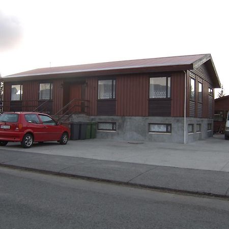 Crossroads Guesthouse - Egilsstathir Exterior foto